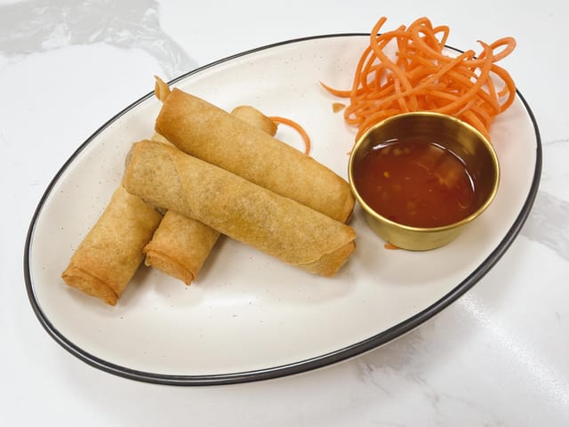 Spinach Cheese Rolls (4 Pcs).