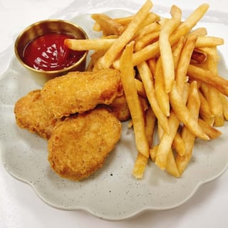 Kids Combo (Nuggets+Fries)